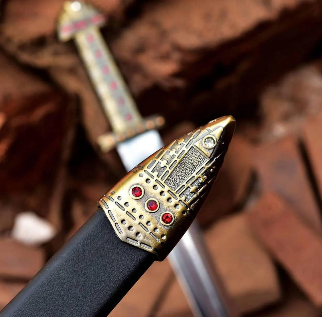 Ragnor Sword